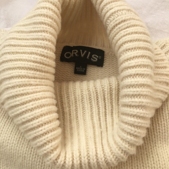 Orvis 100% Lambswool Cream Turtleneck Sweater - Picture 2 of 5